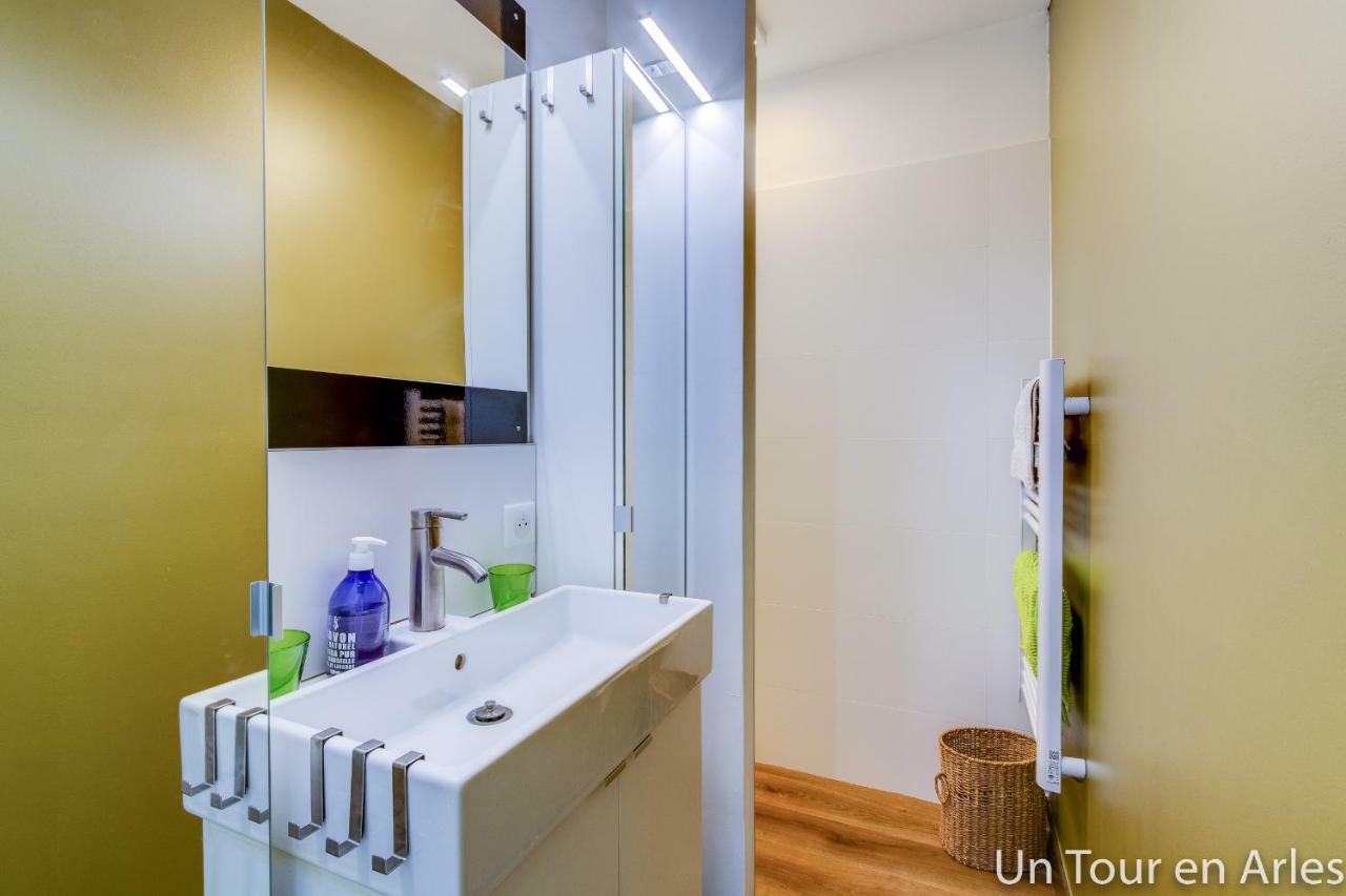 Un Tour En Arles Apartment Luaran gambar